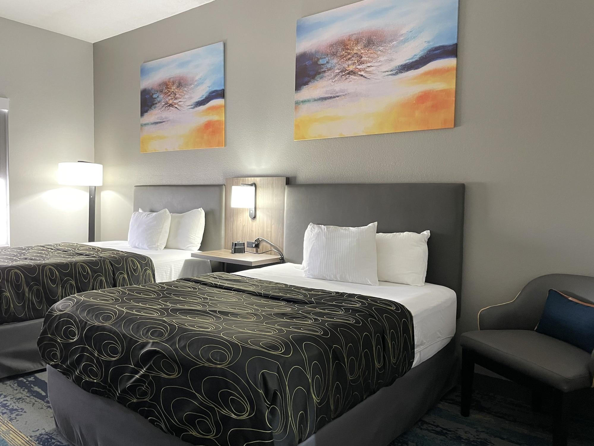 La Quinta By Wyndham Tampa Central Exterior photo