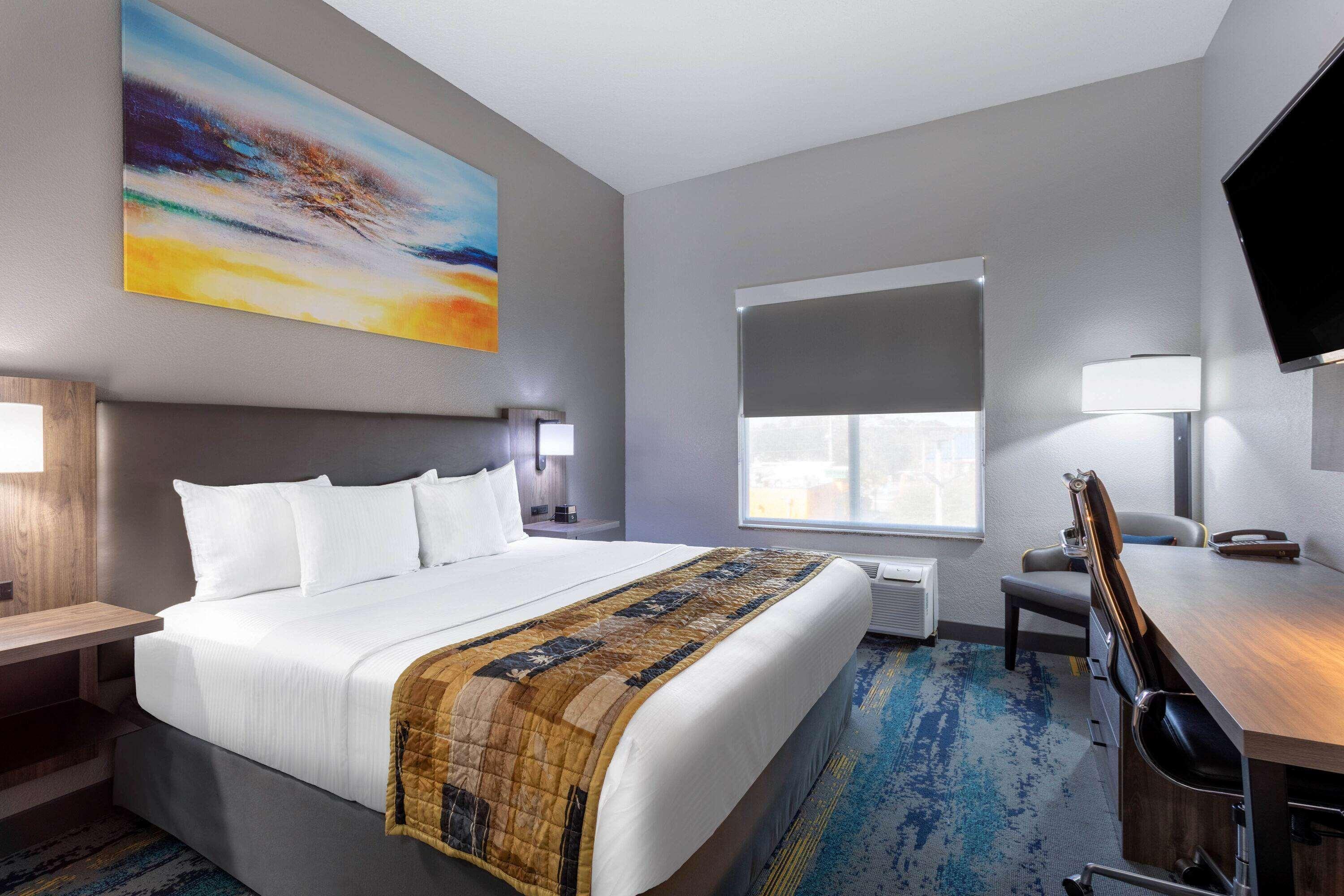 La Quinta By Wyndham Tampa Central Exterior photo