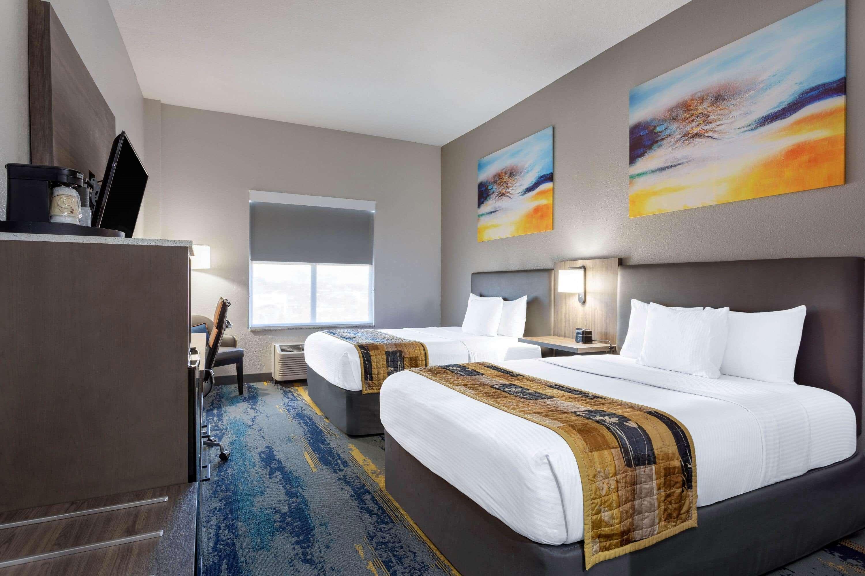La Quinta By Wyndham Tampa Central Exterior photo